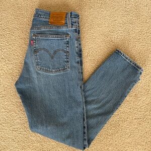 Levi’s Wedgie Fit Jeans Size 27 – Revolve Style Vintage Wash